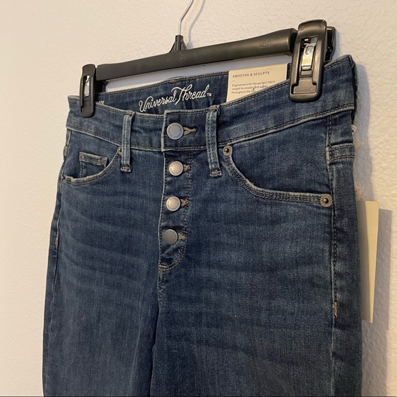 Universal Thread Women’s High Rise Skinny Jeans - Picture 6 of 8